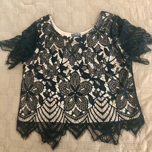 Elegant Express Lace Top ~ Vintage